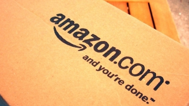 Amazon assume 300 nuovi magazzinieri.