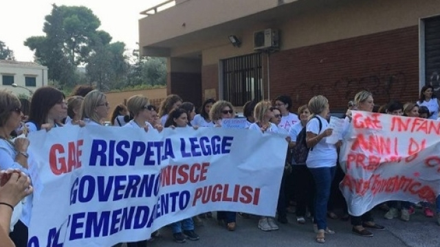 La protesta contro le assegnazioni provvisorie