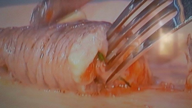 Saccottini di manzo ripieni di pomodorini e bufala
