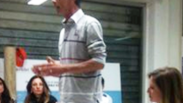Ezechia Paolo Reale durante la campagna elettorale del 2013