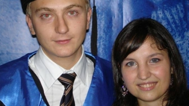 Chiara Poggi e Alberto Stasi, i sorrisi spenti di una felicit&agrave; perduta.