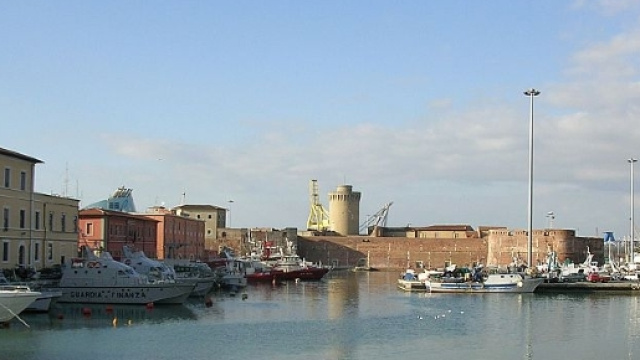 Cronaca Livorno: sequestrate merci pericolose.