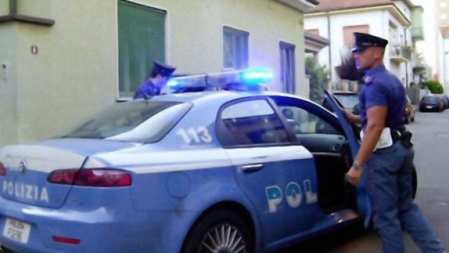Le indagini sono state effettuate dagli investigatori della Squadra Mobile di Sassari.