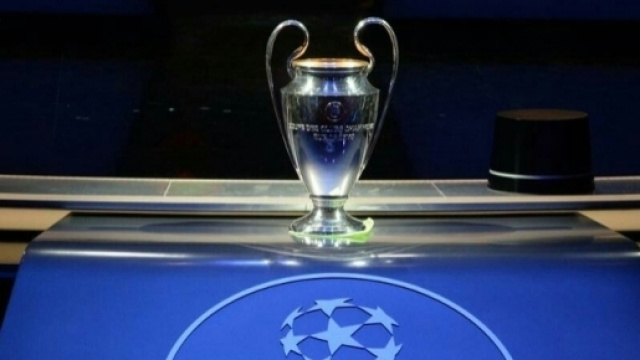 Champions League in Tv, 27-28 settembre: Juventus o Napoli in chiaro?