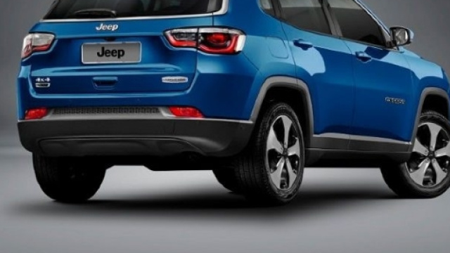 Il posteriore della nuova Compass