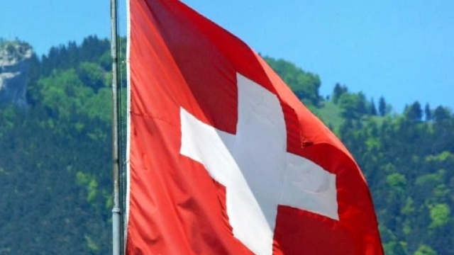 La Svizzera e il referendum anti lavoratori stranieri.