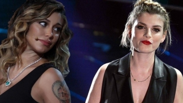 Gossip: Belen Rodriguez in imbarazzo in tv, Emma Marrone 'testimone' di nozze di due suoi fan
