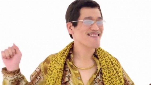 Pen-Pineapple-Apple-Pen Dance /www.youtube.com