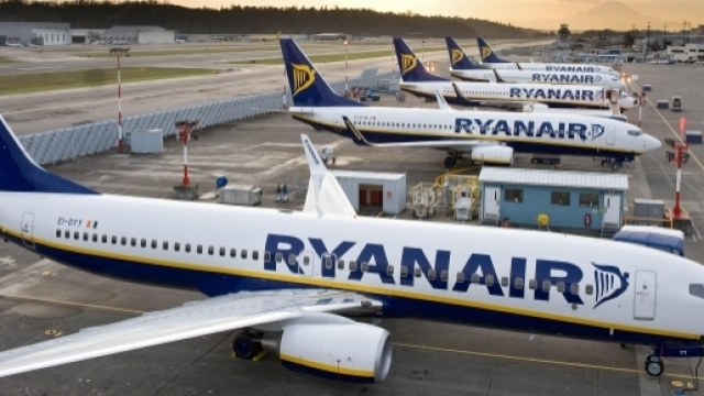 Ryanair vieta l'ingresso ad una ragazza su sedia a rotelle.