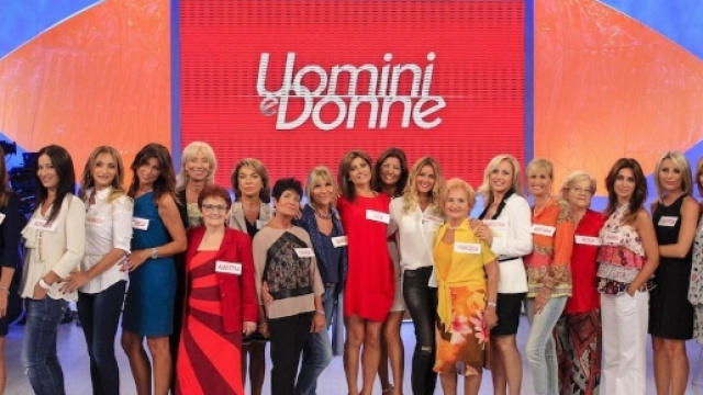 Trono Over batte Trono Classico - Uomini e Donne News - uominiedonnenews.it