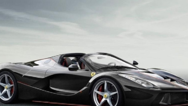 LaFerrari Aperta in primo piano