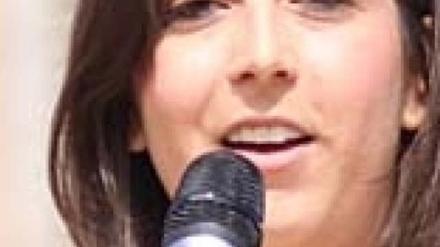 Titoli falsi per insegnare: interrogazione parlamentare di Silvia ... - tecnicadellascuola.it