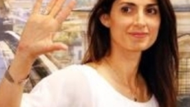 Virginia Raggi: ancora problemi per il sindaco di Roma.
