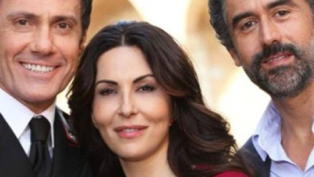 Angela divisa tra i due uomini della sua vita: Fabio e Paolo.