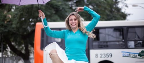 Priscilla Toscano defecou na Av. Paulista em abril (Foto: Divulga&ccedil;&atilde;o/SP Cultura)