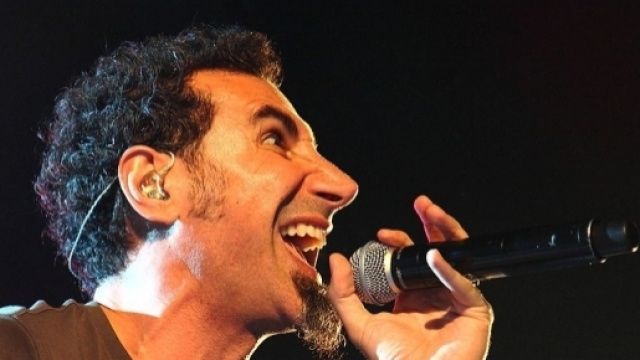Nuovo album in arrivo per i System of a Down di Serj Tankian?
