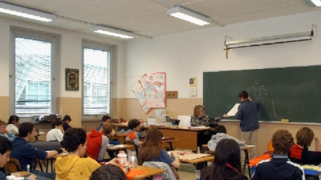 Scuola: disponibilit&agrave; posti infanzia, organici 2016/2017.