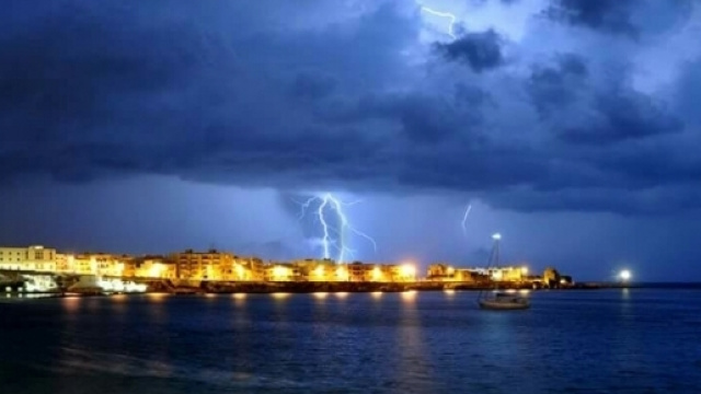 Foto del temporale ad Otranto. Fotografo: Dino Longo.