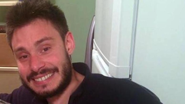 Giulio Regeni fu barbaramente torturato per giorni: gli sconvolgenti dettagli dell'autopsia.