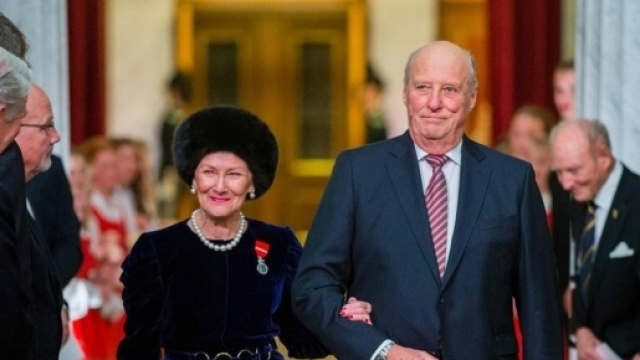 Il sovrano norvegese Harald, che con le sue parole sta commuovendo il web.