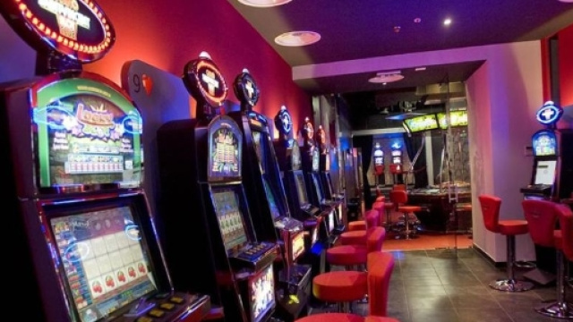 Sale giochi, giro di vite: la licenza non basta pi&ugrave;. Cosa prevede ... - lastampa.it