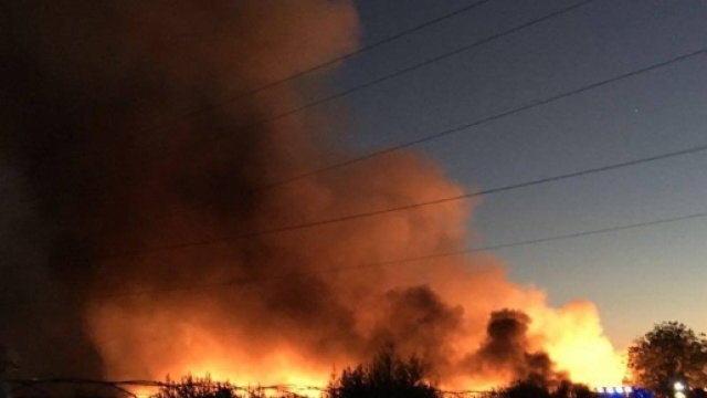 Un rogo tossico ad Afragola, nel luglio di quest'anno