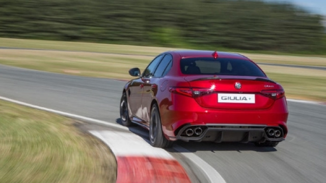 Alfa Romeo Giulia Quadrifoglio; giro di pista record al Nurburgring