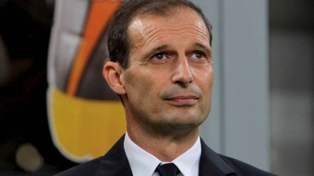 Juve, anche Allegri svela la formazione.