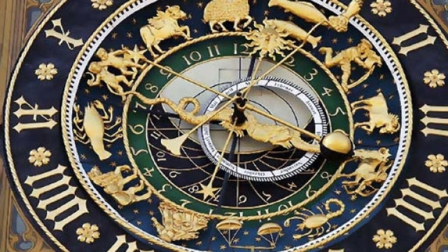 Oroscopo settimanale | previsioni, voti e pagelle dal 12 al 18 settembre per Bilancia, Scorpione, Sagittario, Capricorno, Acquario e Pesci