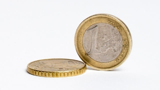 A 15 anni dall'euro moltissimi aumenti per beni e servizi