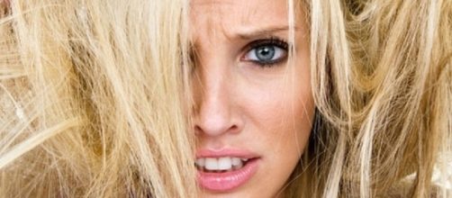 Como recuperar os cabelos danificados