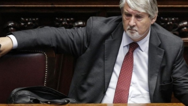 Giuliano Poletti parla al Senato dei giovani all'estero (Foto: Amicimarcobiagi.com)