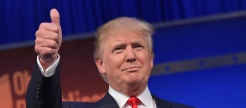 Donald Trump and the press meet -photo Blasting news support