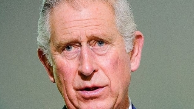 Regno Unito: Carlo pronto a salire al trono