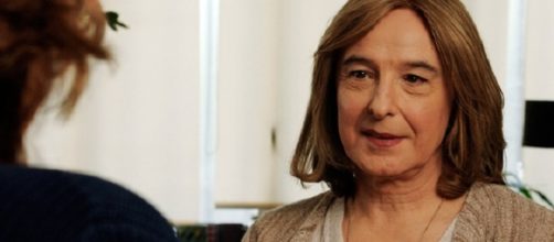 Quima (Manel Barcel&oacute;), profesora transexual que apareci&oacute; en un cap&iacute;tulo de 'Merl&iacute;' y caus&oacute; impacto. Un personaje femenino que antes era masculino.