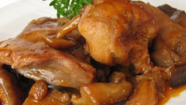 Coniglio in soffritto- molto delicato e dal sapore deciso ottimo per le occasioni speciali