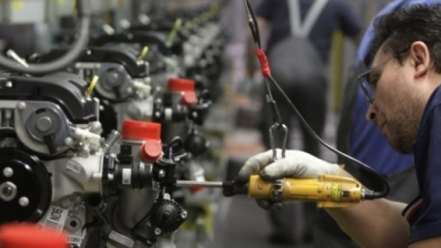 La produzione industriale italiana &egrave; in crescita: +3,2% a novembre 2016.