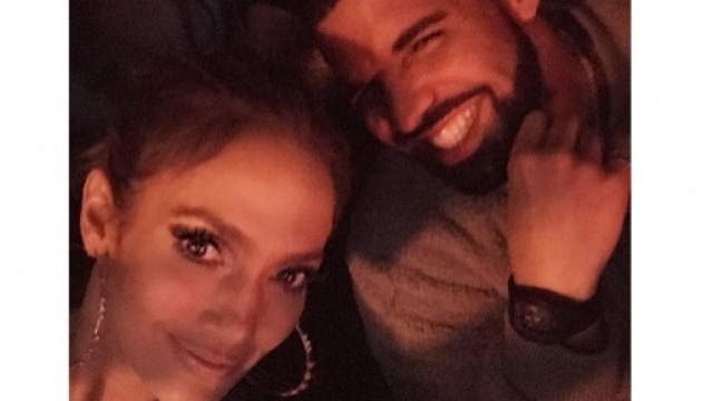 Drake et Jennifer Lopez&nbsp;: Leur relation amoureuse est en train de &lsquo;causer des probl&egrave;mes&rsquo;