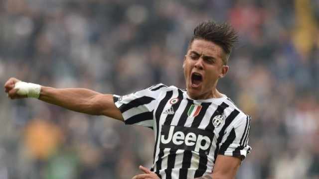 Juve, super offerta del Barcellona per Dybala