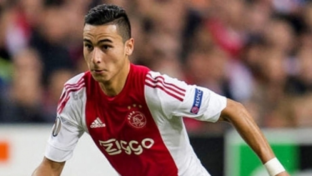 Derby di calciomercato, la Lazio sfida la Roma per El Ghazi.