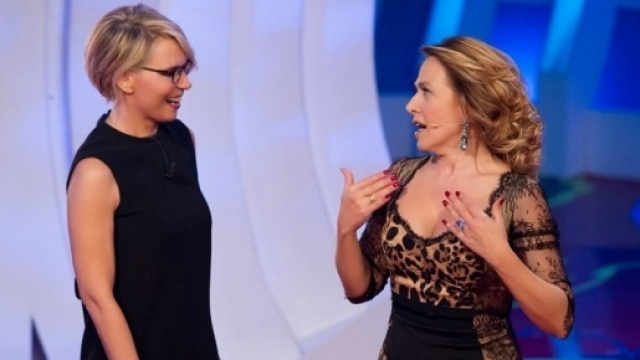 Gossip Uomini e Donne: Maria De Filippi beffa Barbara D'Urso?