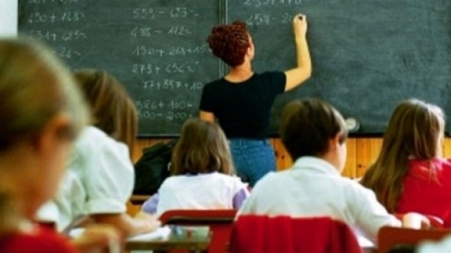 Ultime news scuola, 14 gennaio 2017: docenti GaE 'Tutti dovevano astenersi dal presentare domanda'