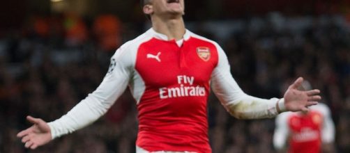 Alexis Sanchez plans celebratory tattoo if Arsenal win the league ... - mirror.co.uk