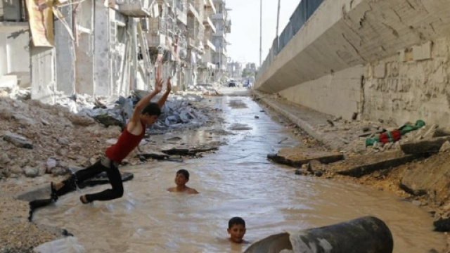 Alep : l'innocence malgr&eacute; les bombes | Creative Memory - creativememory.org