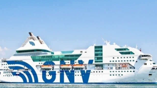 Grandi navi veloci e Accademia italiana della marina mercantile propongono il corso per Assistente di ufficio a bordo.