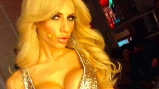 Isola dei Famosi: Paola Caruso 'sirenetta' e il nuovo giallo dei ... - melty.it