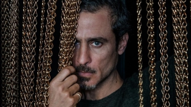 Raz Degan: &laquo;Cos&igrave; sono sparito&raquo; - VanityFair.it - vanityfair.it