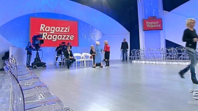 Uomini e Donne, ex tronista aspetta un figlio