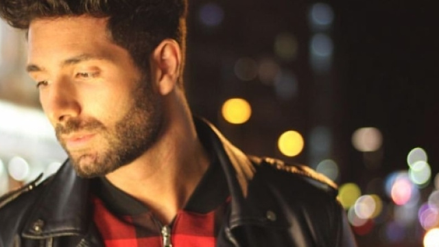 Claudio D'angelo: critica a Sonia, mentre il suo rapporto con Ginevra va molto bene