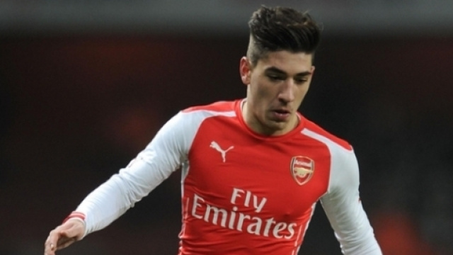 Il talentuoso Hector Bellerin, terzino dell'Arsenal in orbita Juventus (fonte Arsenal.com)